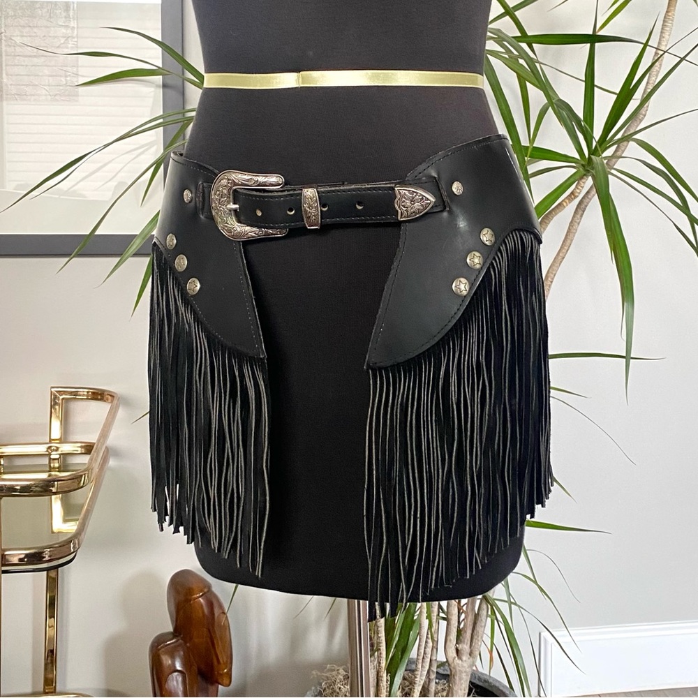 Vintage 90s Leather Fringe Western Style Biker Waist Belt